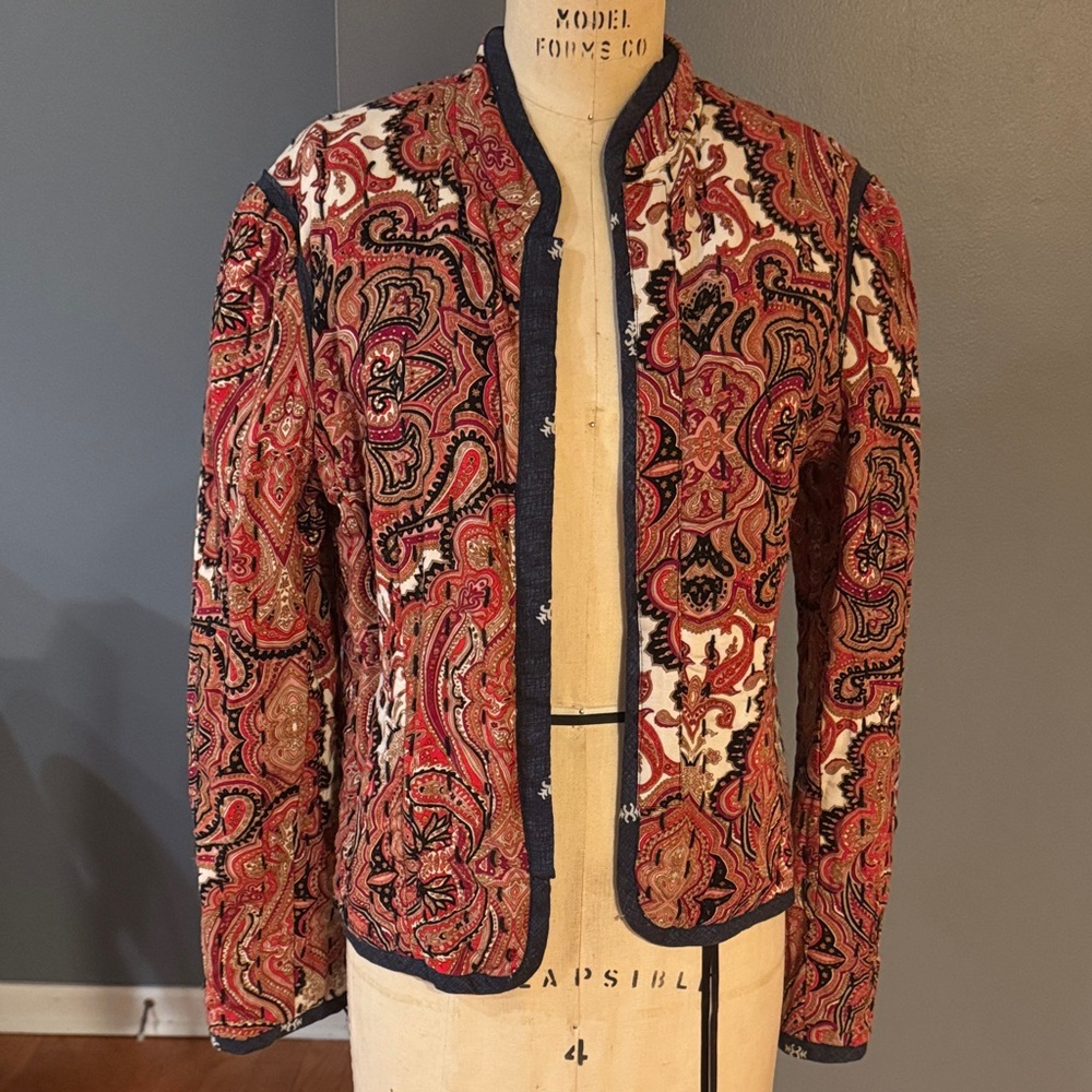 Anthropologie Reversible Dark Blue and White Embroidered/ Red Patterned Blazer